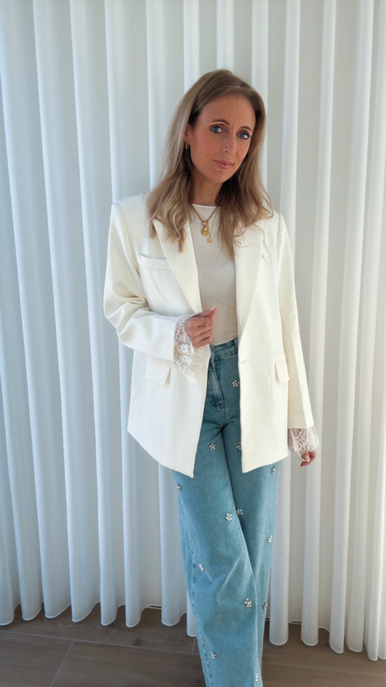 Lace blazer ecru