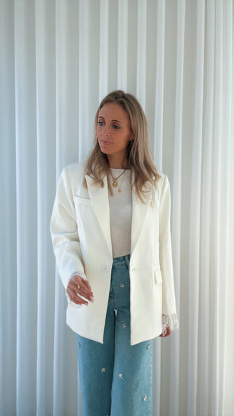 Lace blazer ecru