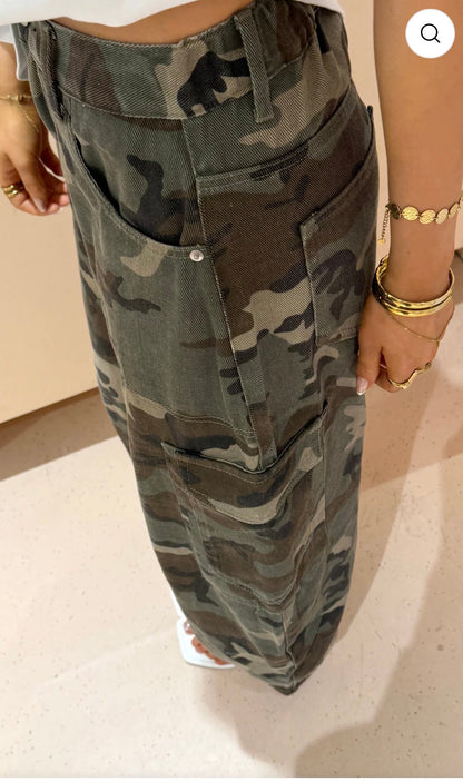 Cargo camouflage
