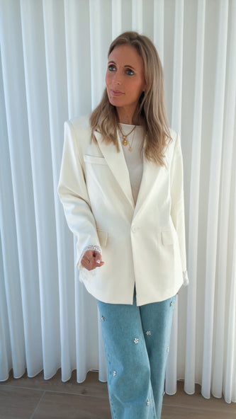 Lace blazer ecru